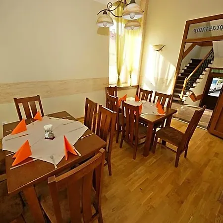 Hotel Zamkowy 2*