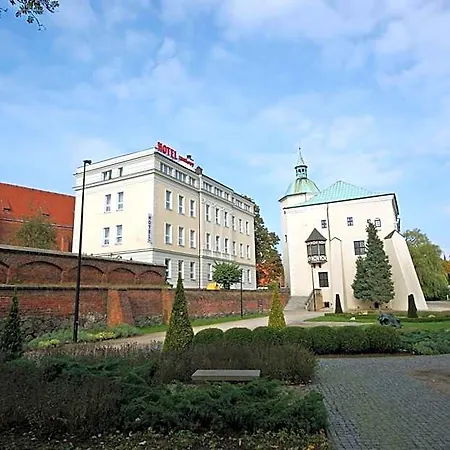 Hotel Zamkowy 2*
